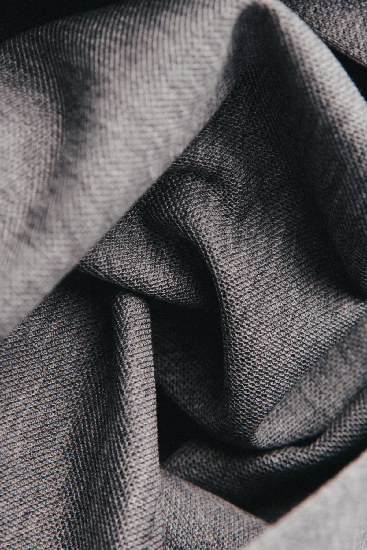 the piqué shirt.
