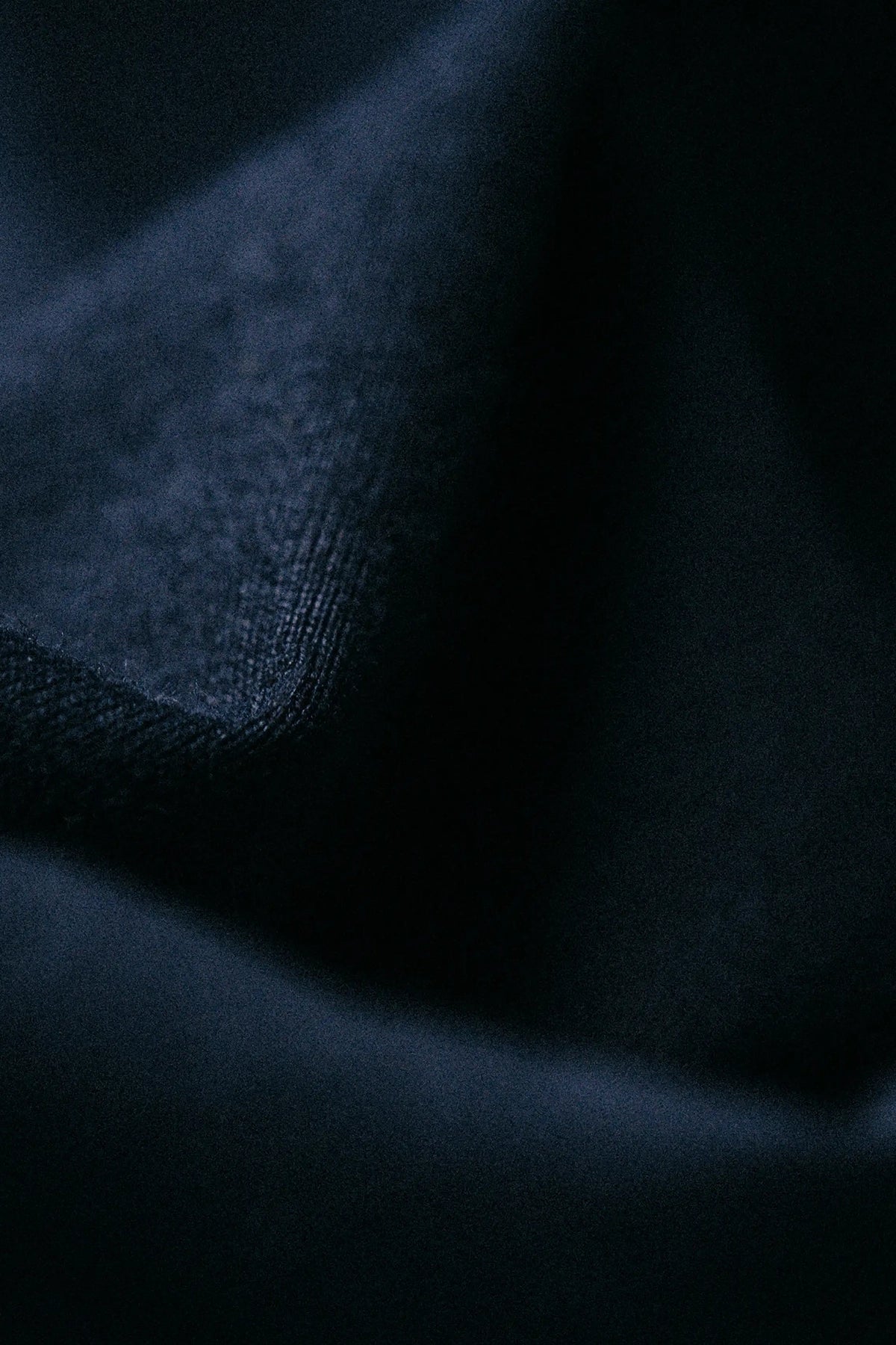 the navy t-shirt.