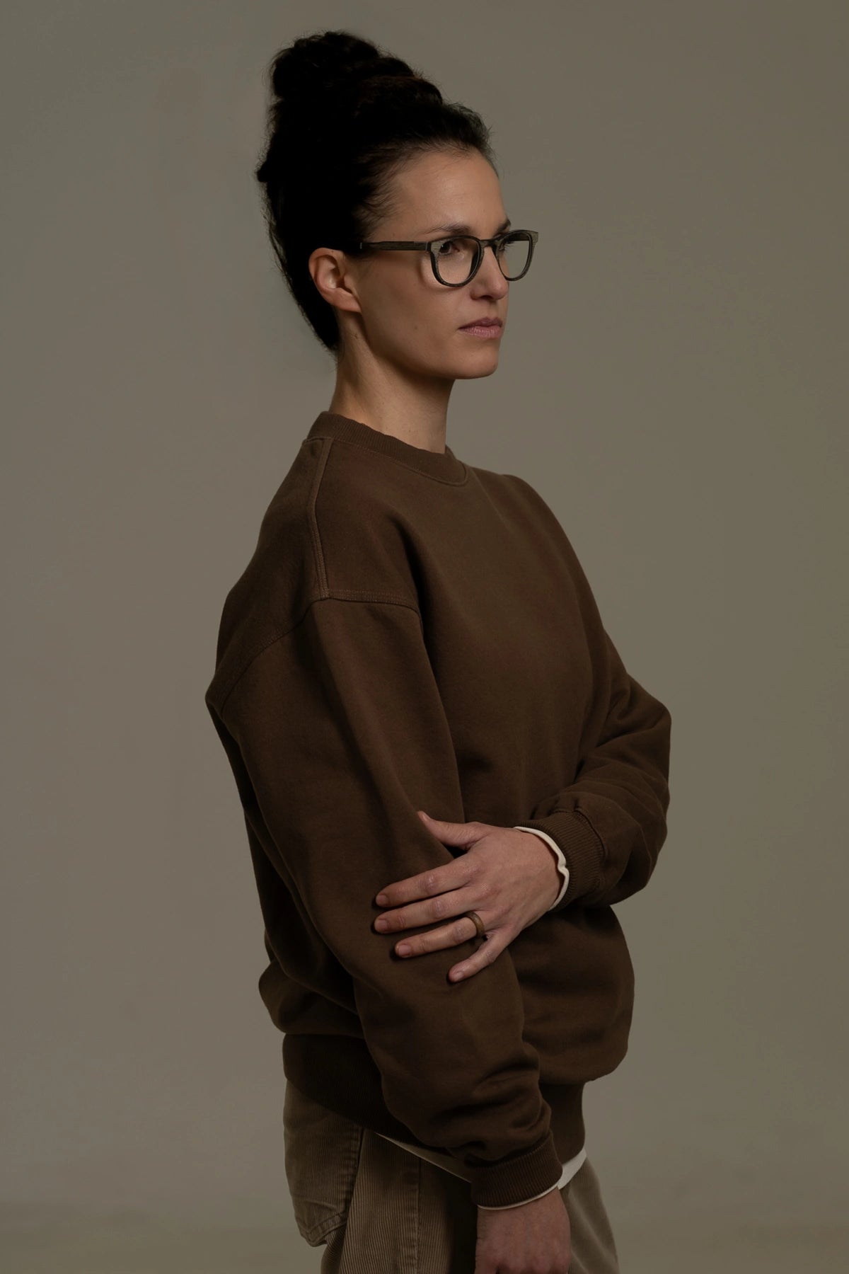 the umber crewneck.