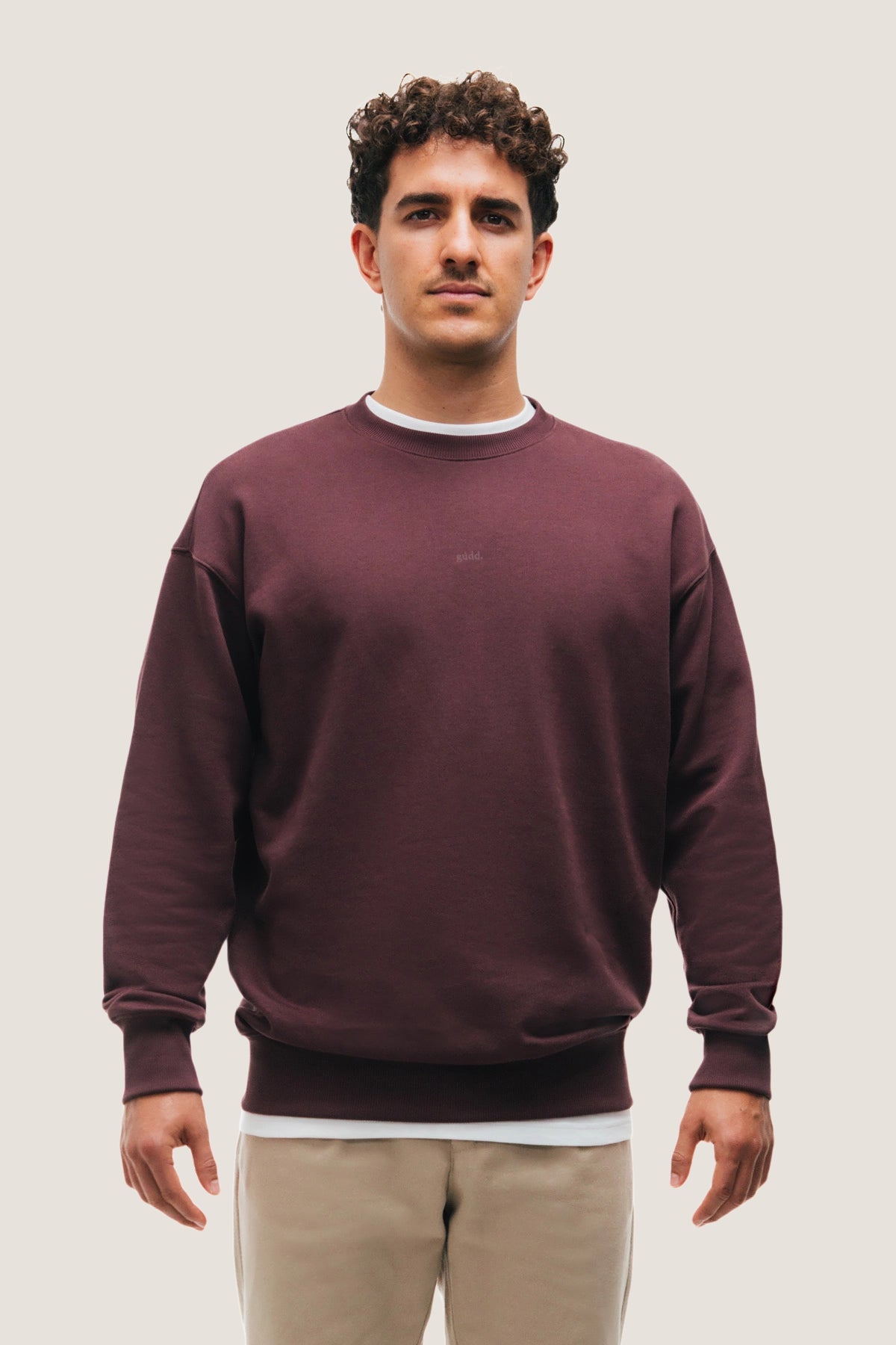 the mahagony crewneck.