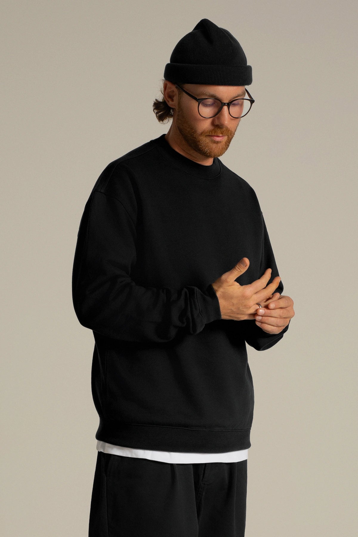 gúdd. The Black Crewneck in Black, product photo 3