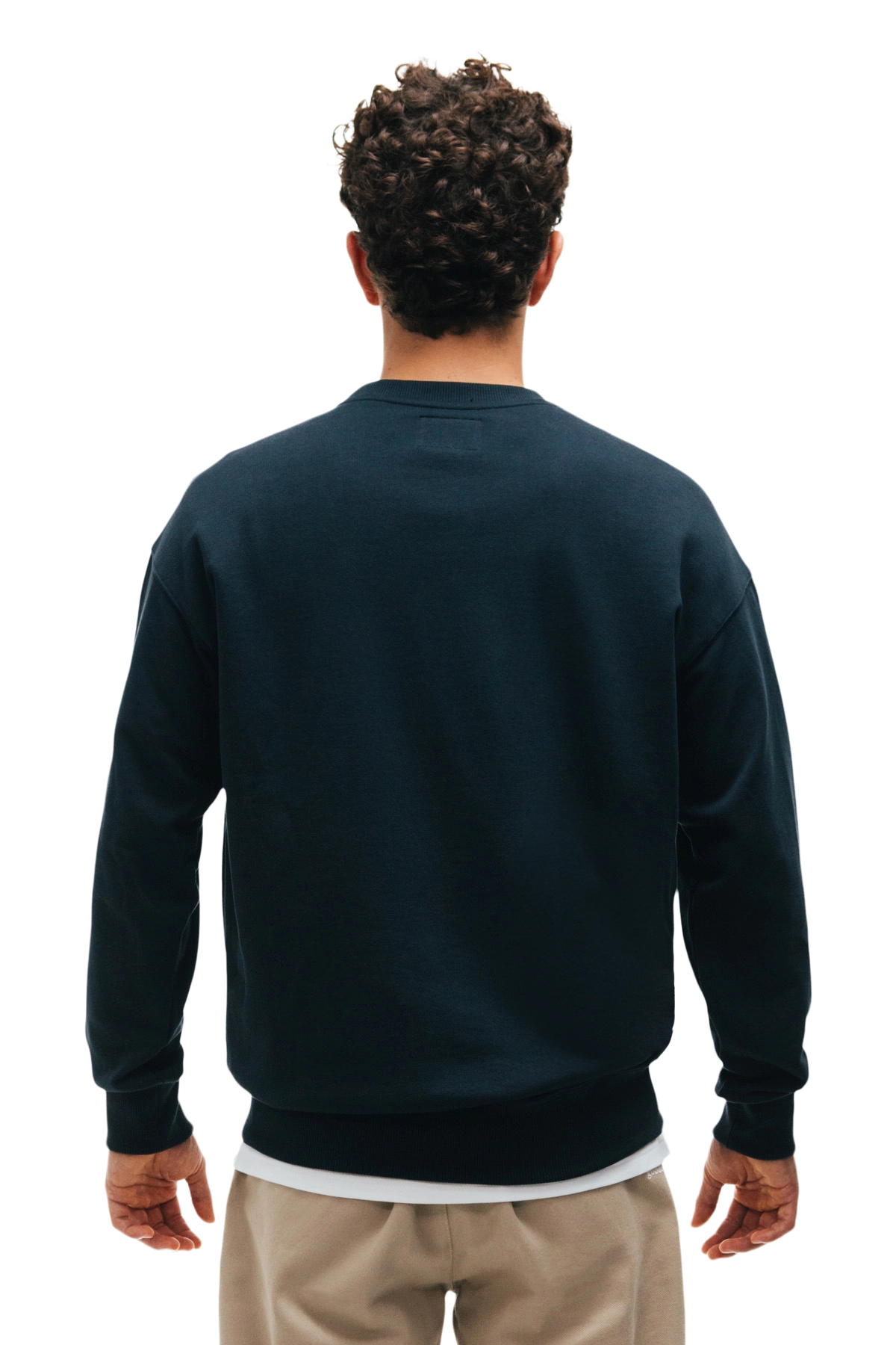 the 365 navy crewneck.