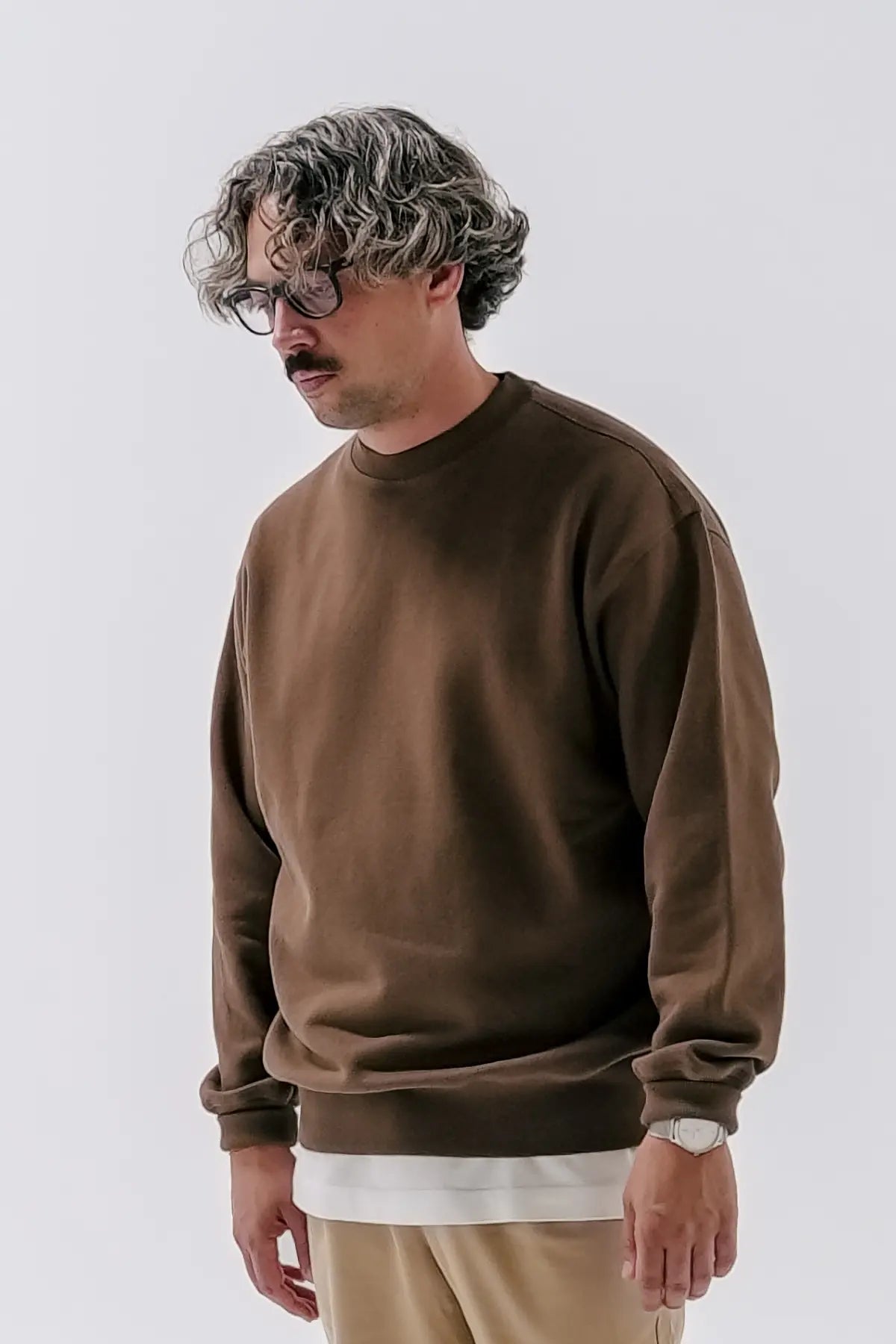 the umber crewneck.