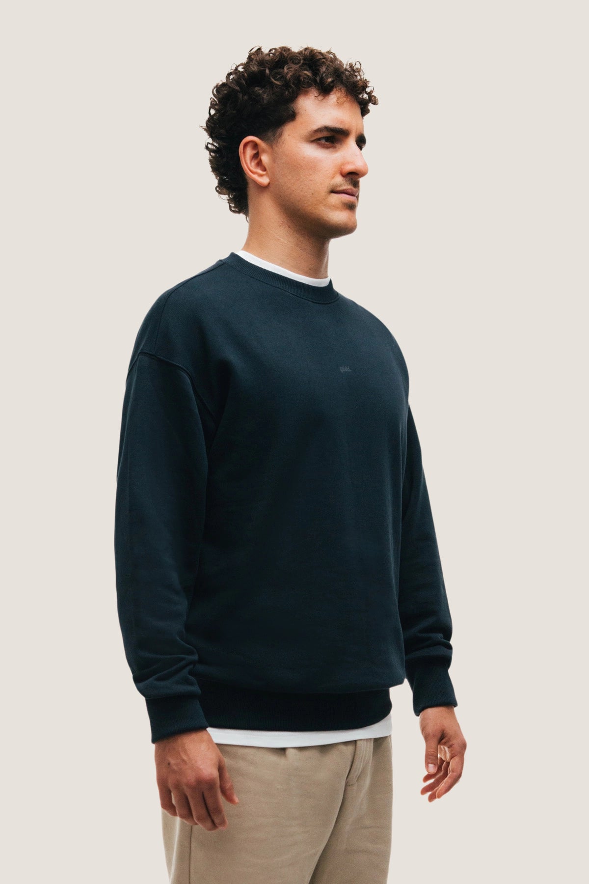 the navy crewneck.