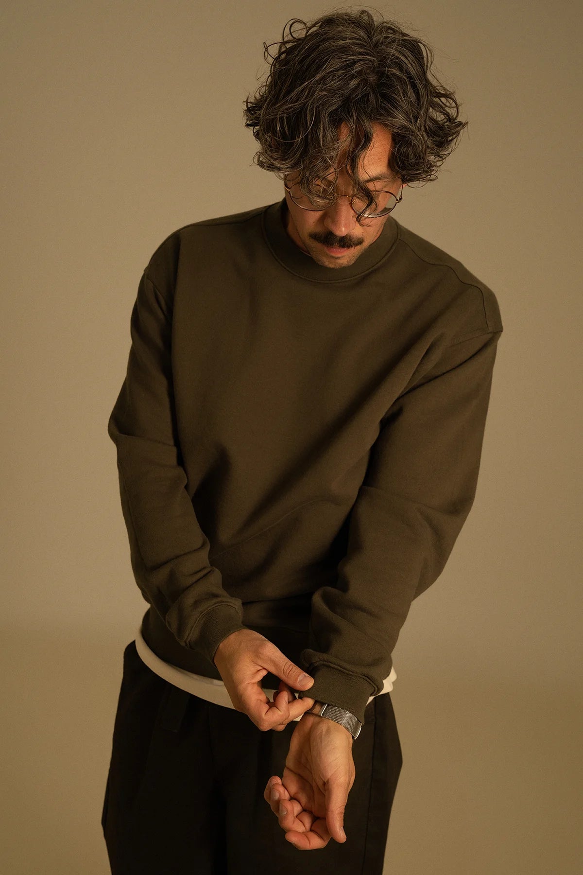 the olive crewneck.